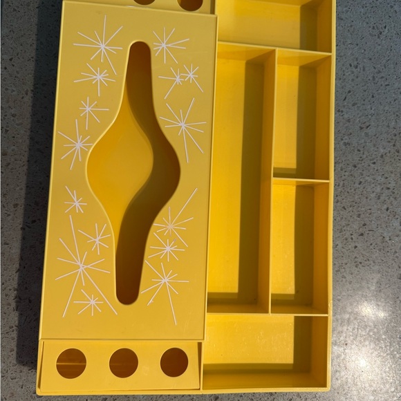 Yellow Home Storage Organizer - Picture 2 of 5